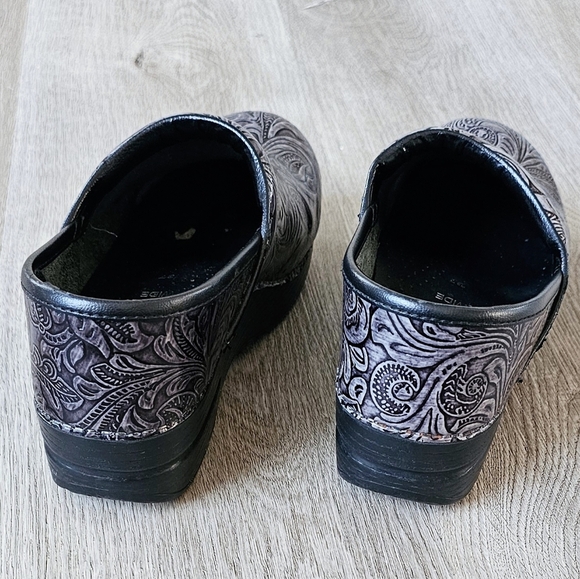 Size 37 (US 6.5) Dansko Professional Tooled Leather Clogs - Picture 6 of 7